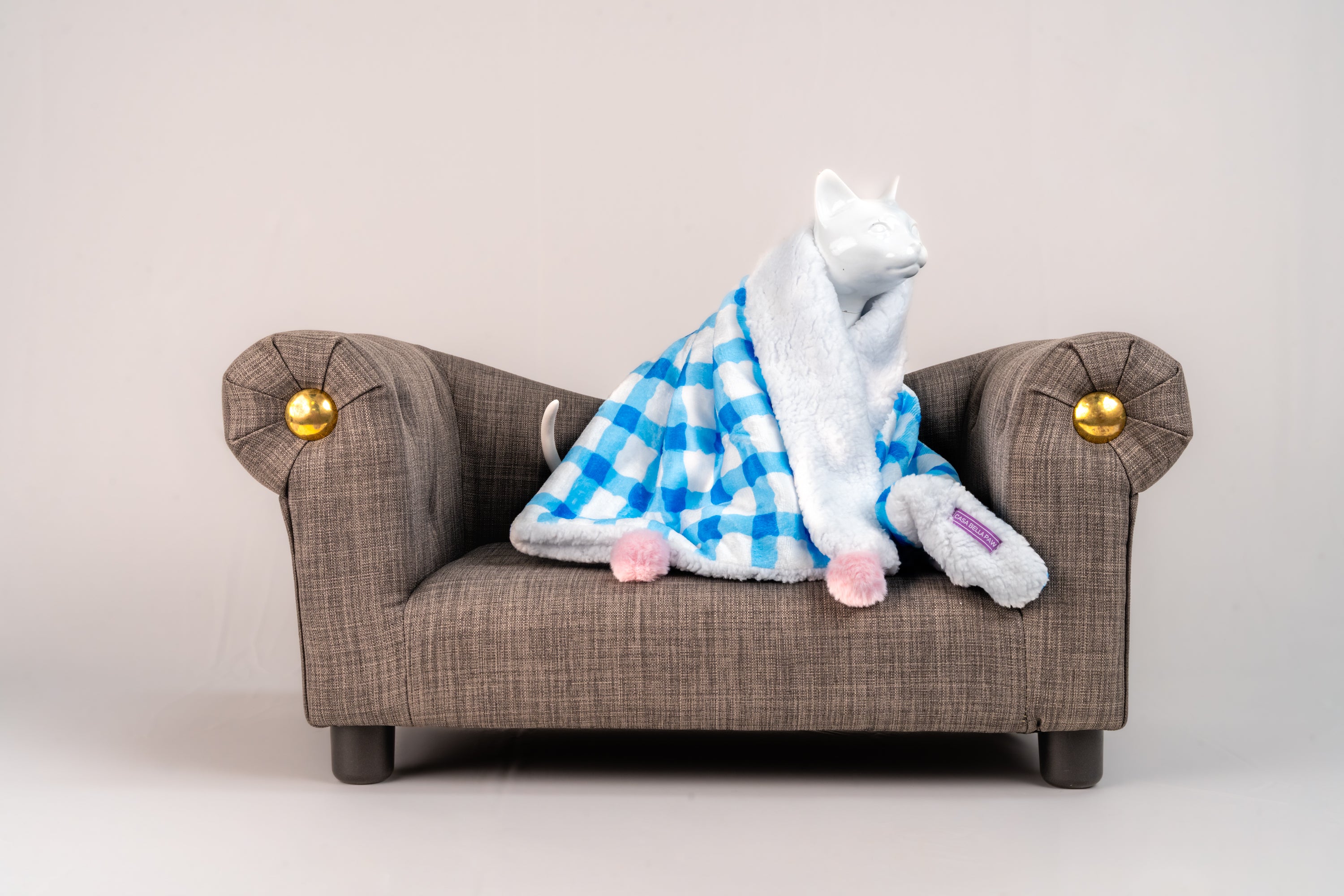 Plush Luxury Blanket with Tassels