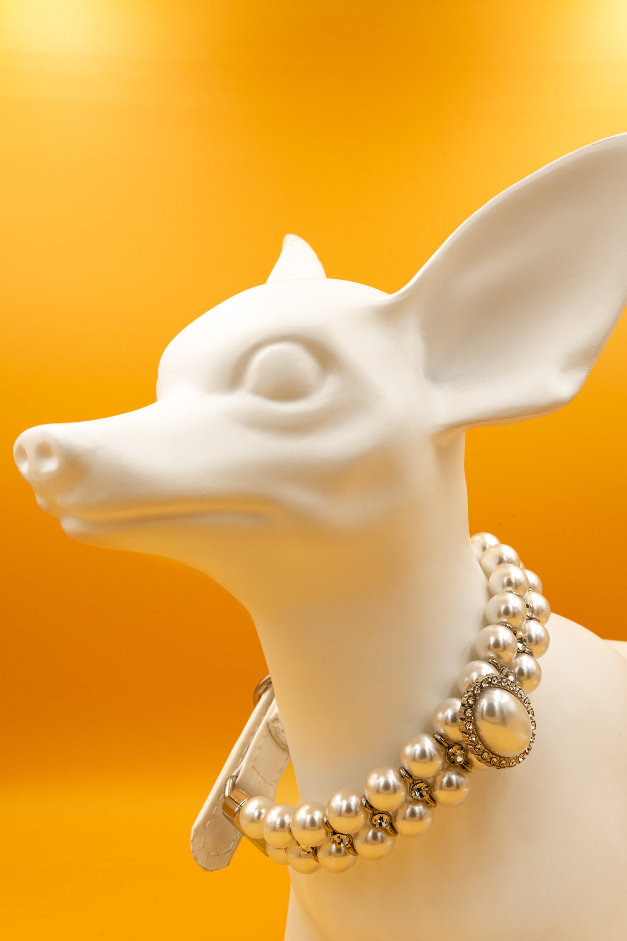 Pearl Embellished Pet Collar