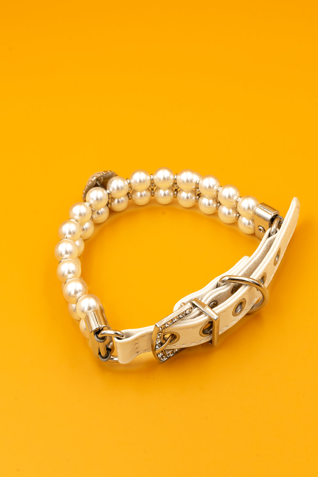 Pearl Embellished Pet Collar