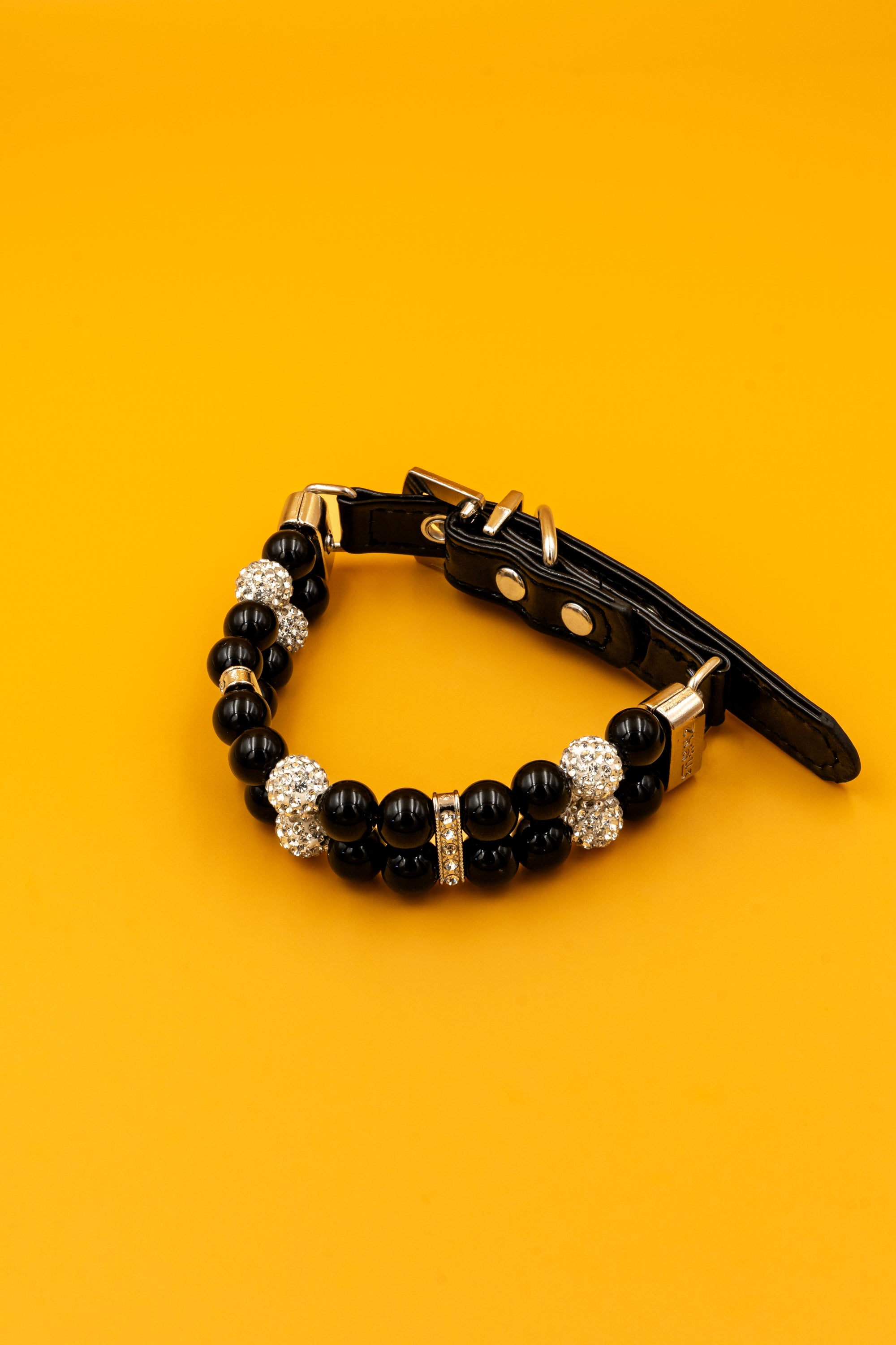 Pearl Embellished Pet Collar