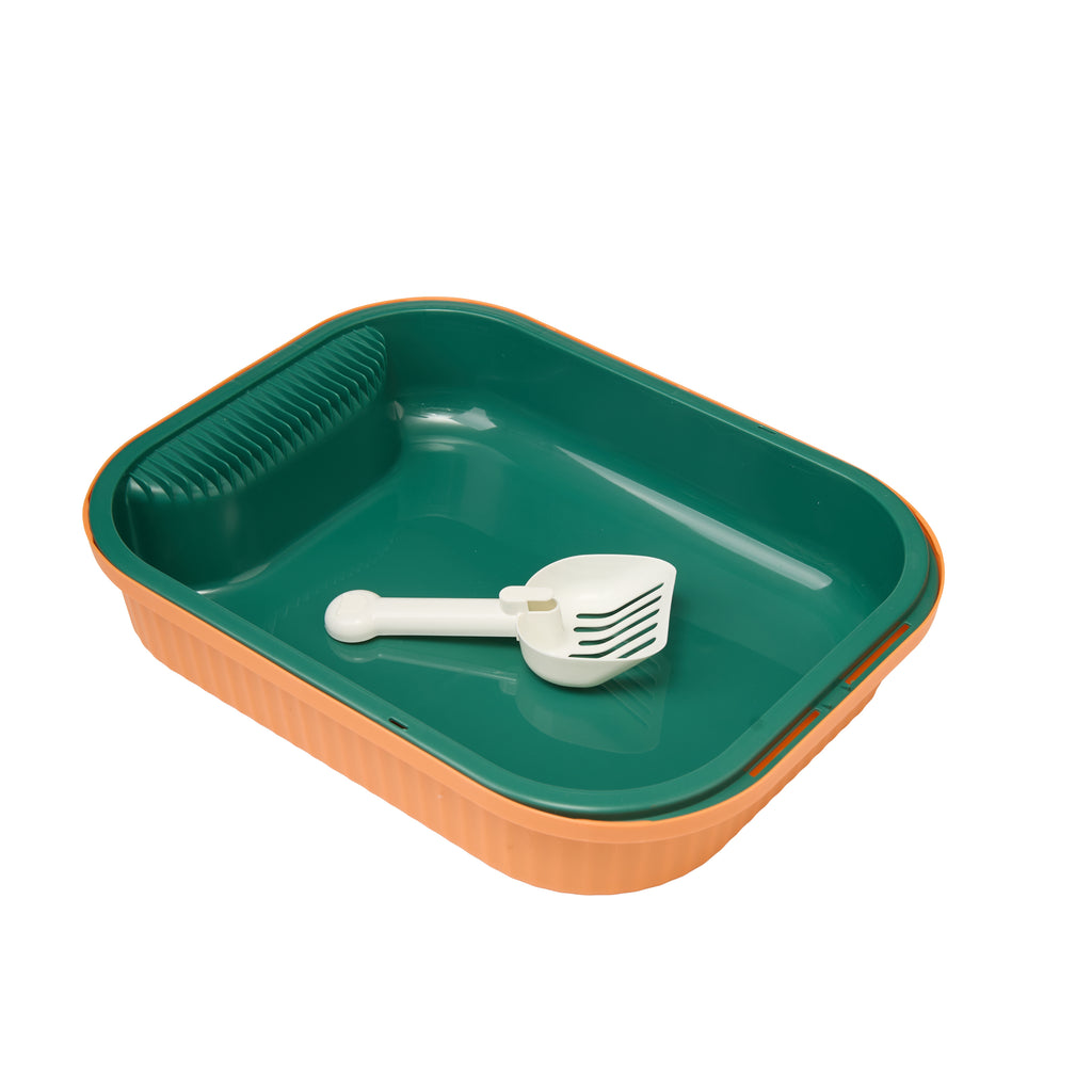 High Fenced Cat Litter Box with Scoop