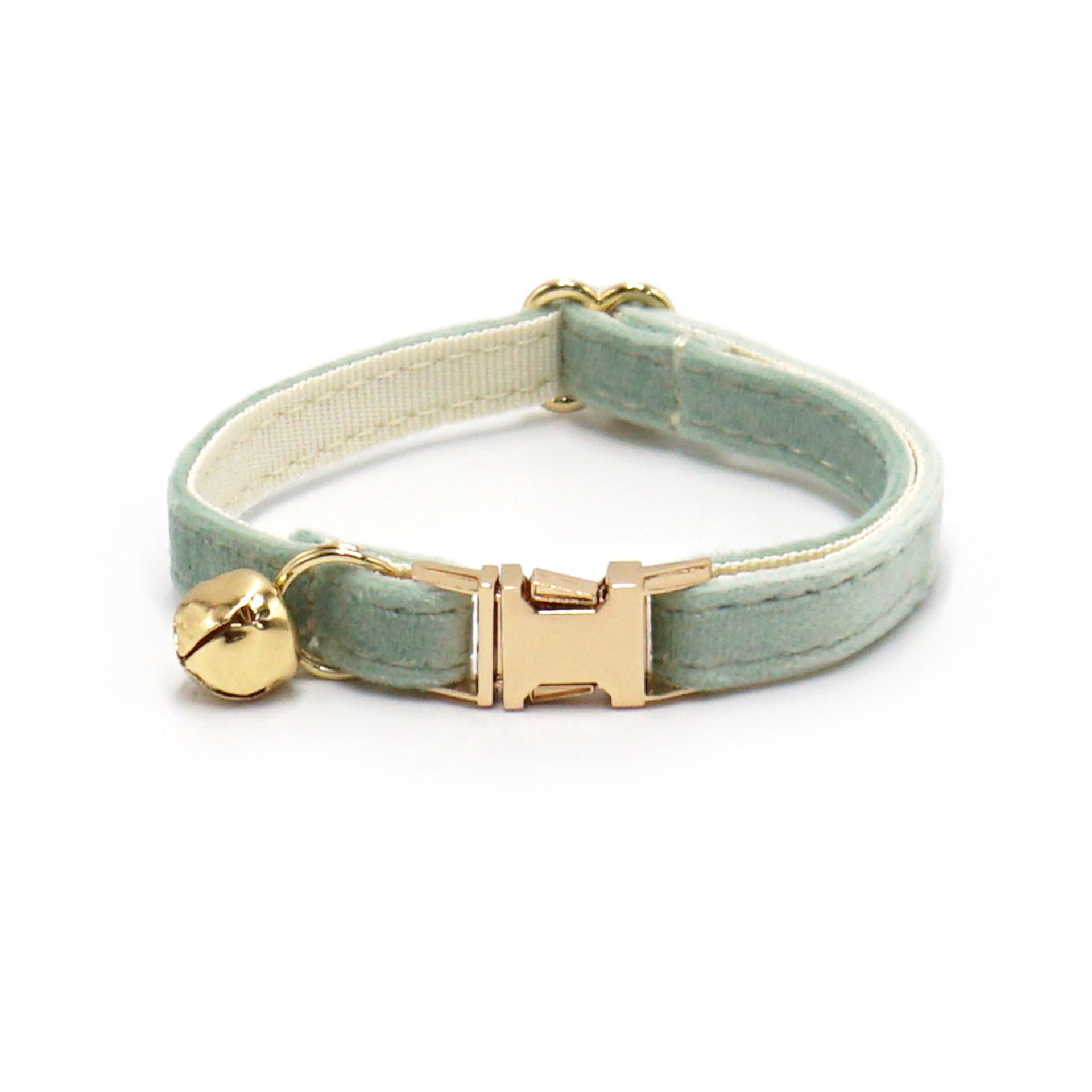 Velvet Bell Cat Collar